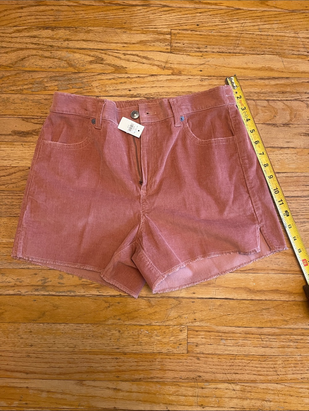 NWT Aerie medium High-Rise light rust colored  Corduroy Women’s Shorts